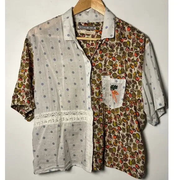 Kimchi Blue For Urban Outfitters Vegetable Print Button Down Top Size: Large - Picture 2 of 4